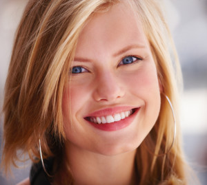 Your dentist in Rochester determines if cosmetic bonding is right for you.